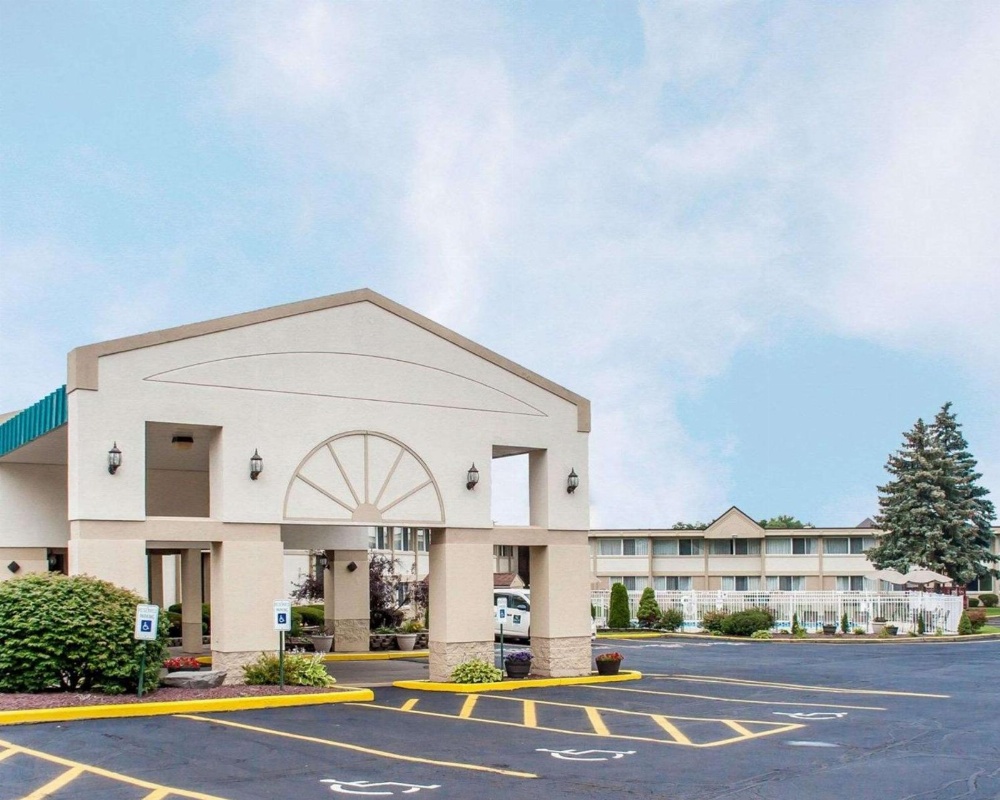 Quality Inn & Suites Vestal Binghamton Near University Main image
