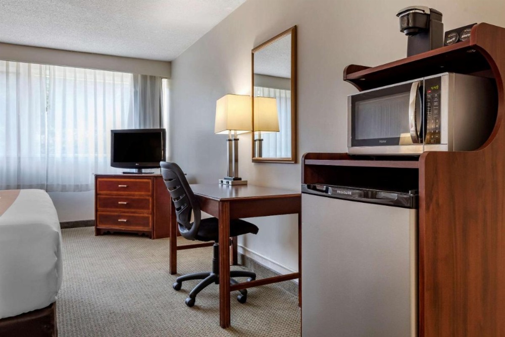 Quality Inn & Suites Vestal Binghamton Near University Image 30